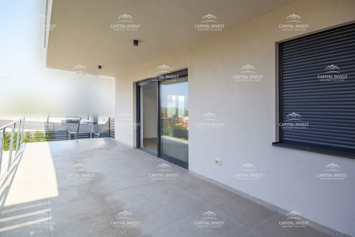 Štirisobno stanovanje s pogledom na morje, Banjole, Istra