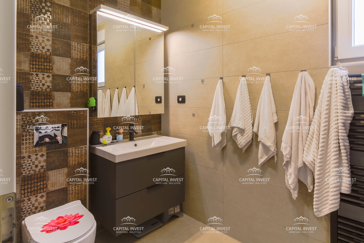 Stanovanje, trisobno, Vidikovac, Pula, Istra