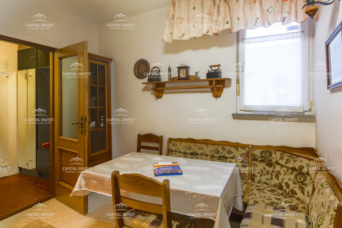 Stanovanje, trisobno, balkon, Pula, Veruda, Istra