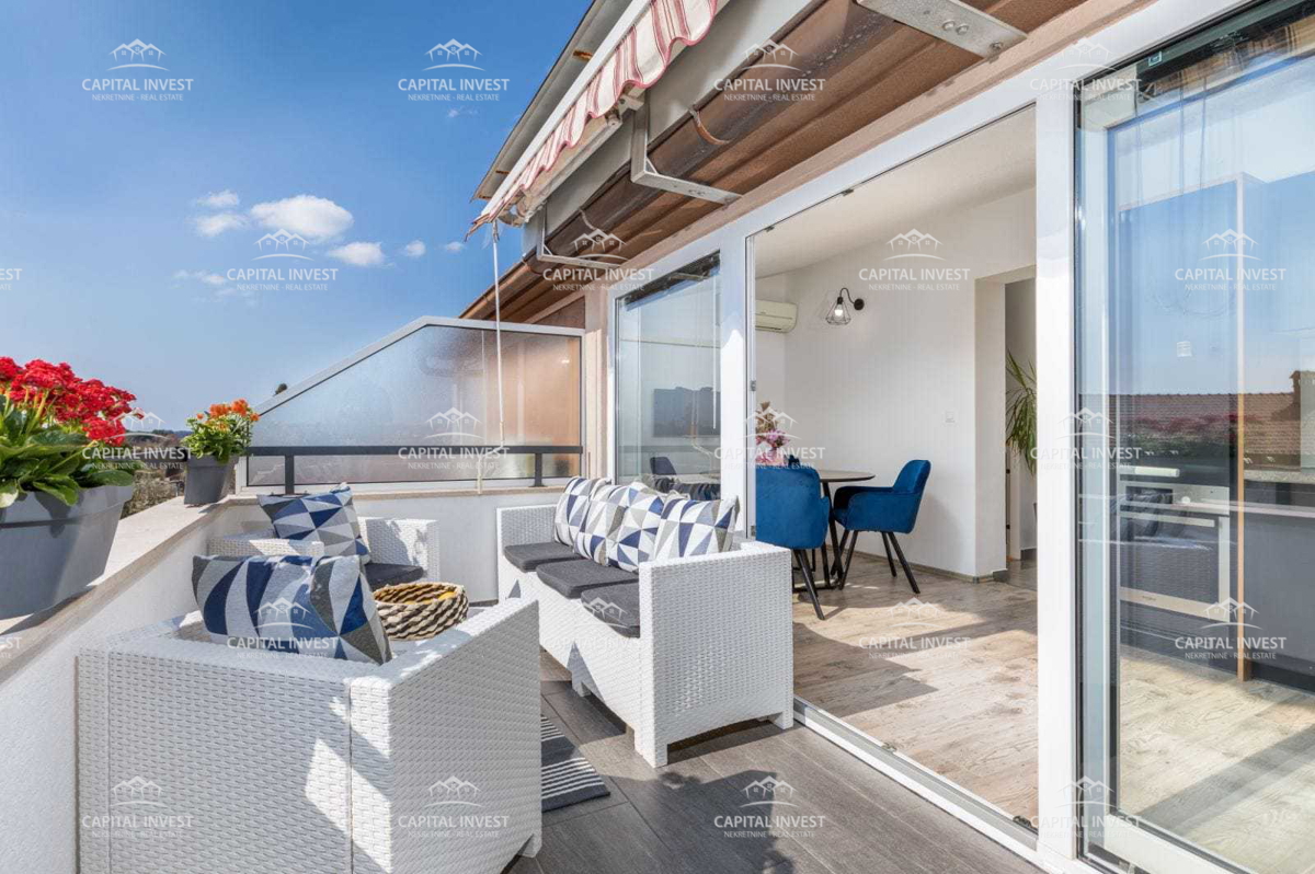 Dvoetažno stanovanje, Fažana, Valbandon