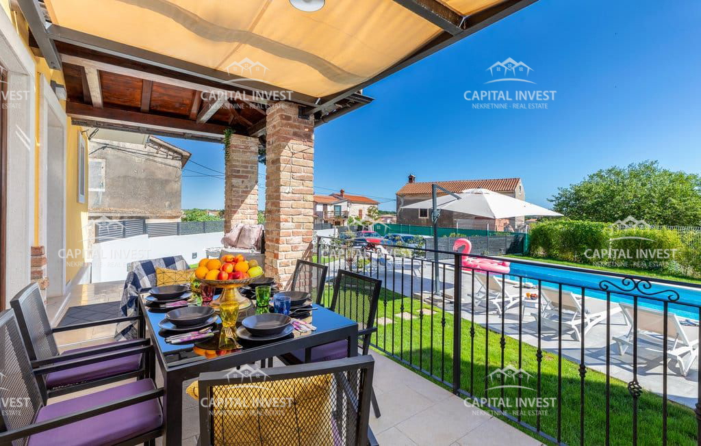 Hiša s bazenom, Ližnjan, Istra