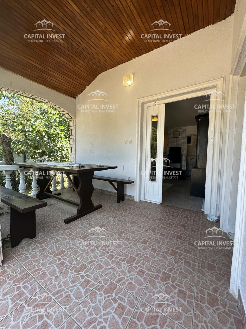 Trosobna vikendica, Marčana, Kavran  
Tri-sobna vikend hiša, Marčana, Kavran