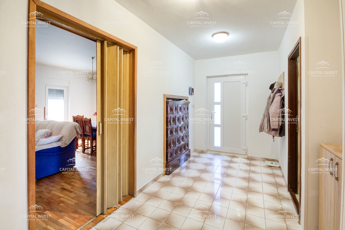 Hiša, terasa, garaža, Pula, Istra