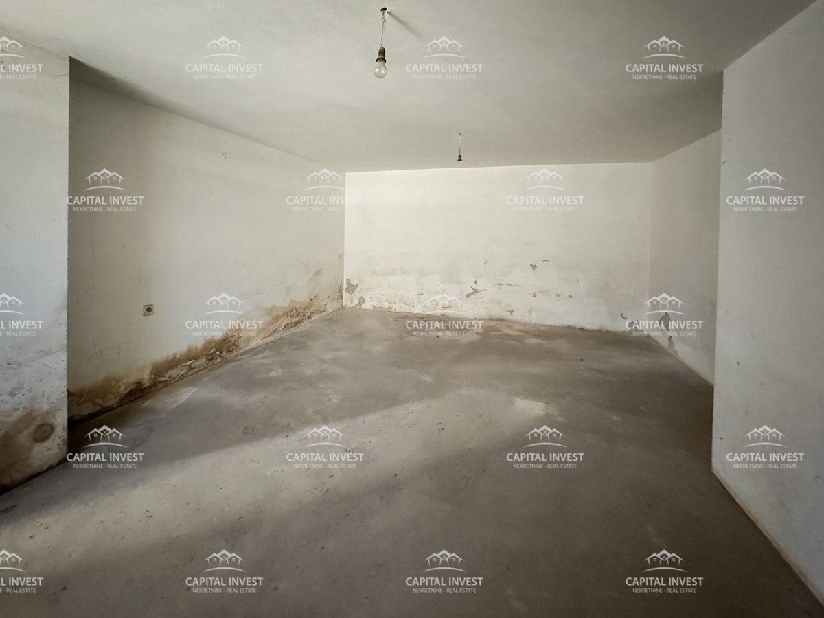 Hiša, terasa, garaža, Pula, Istra