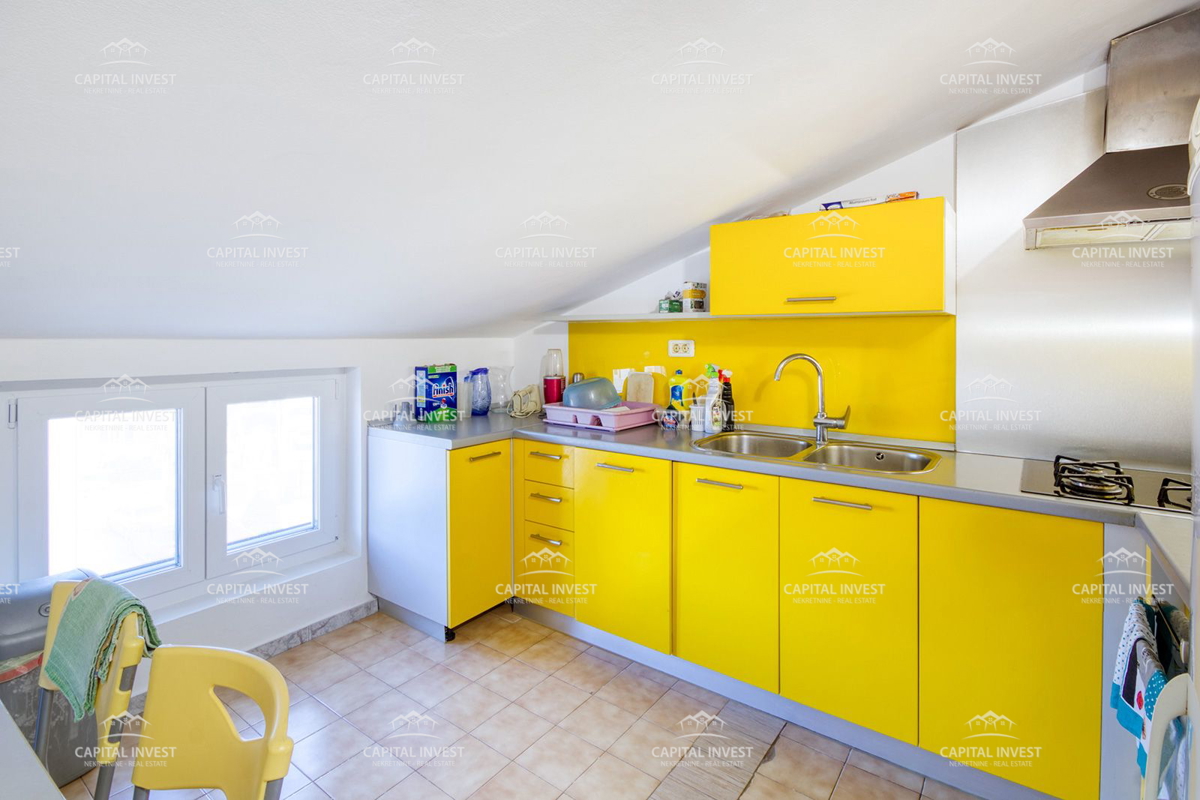 Hiša, terasa, garaža, Pula, Istra