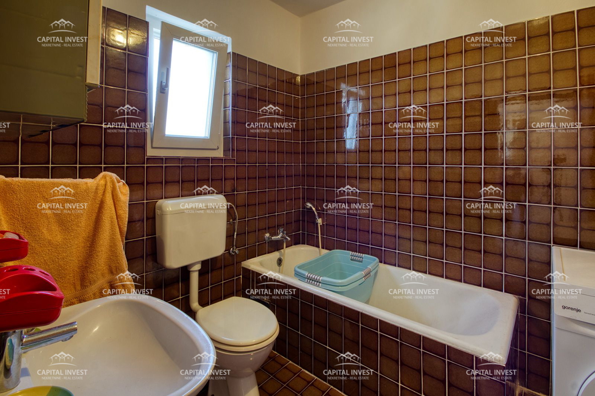 Hiša, terasa, garaža, Pula, Istra