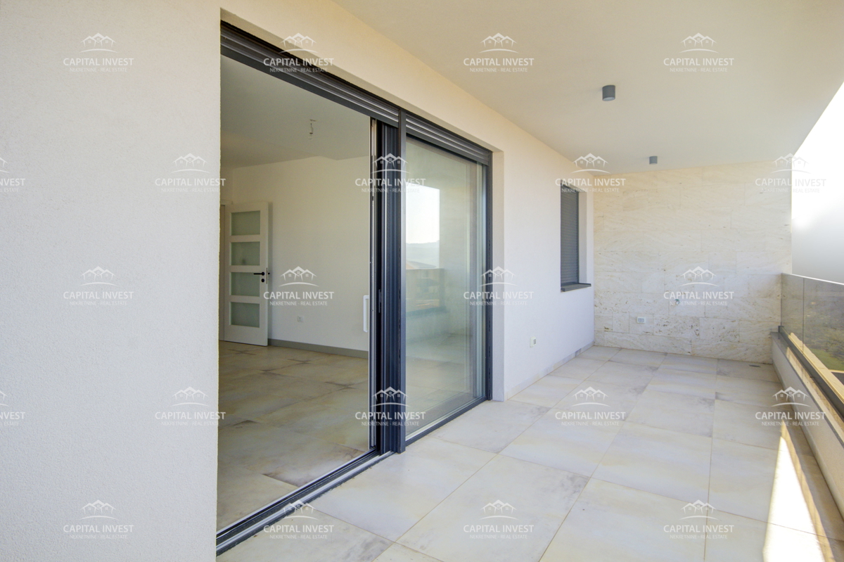 Štirisobno stanovanje s pogledom na morje, Banjole, Istra