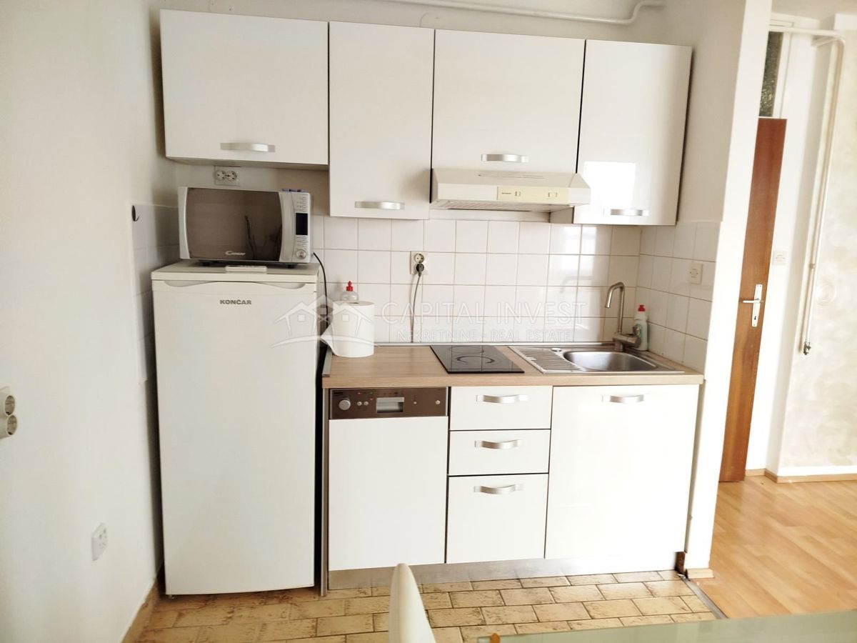 Studio apartma, 600m od plaže, Stoja, Pula