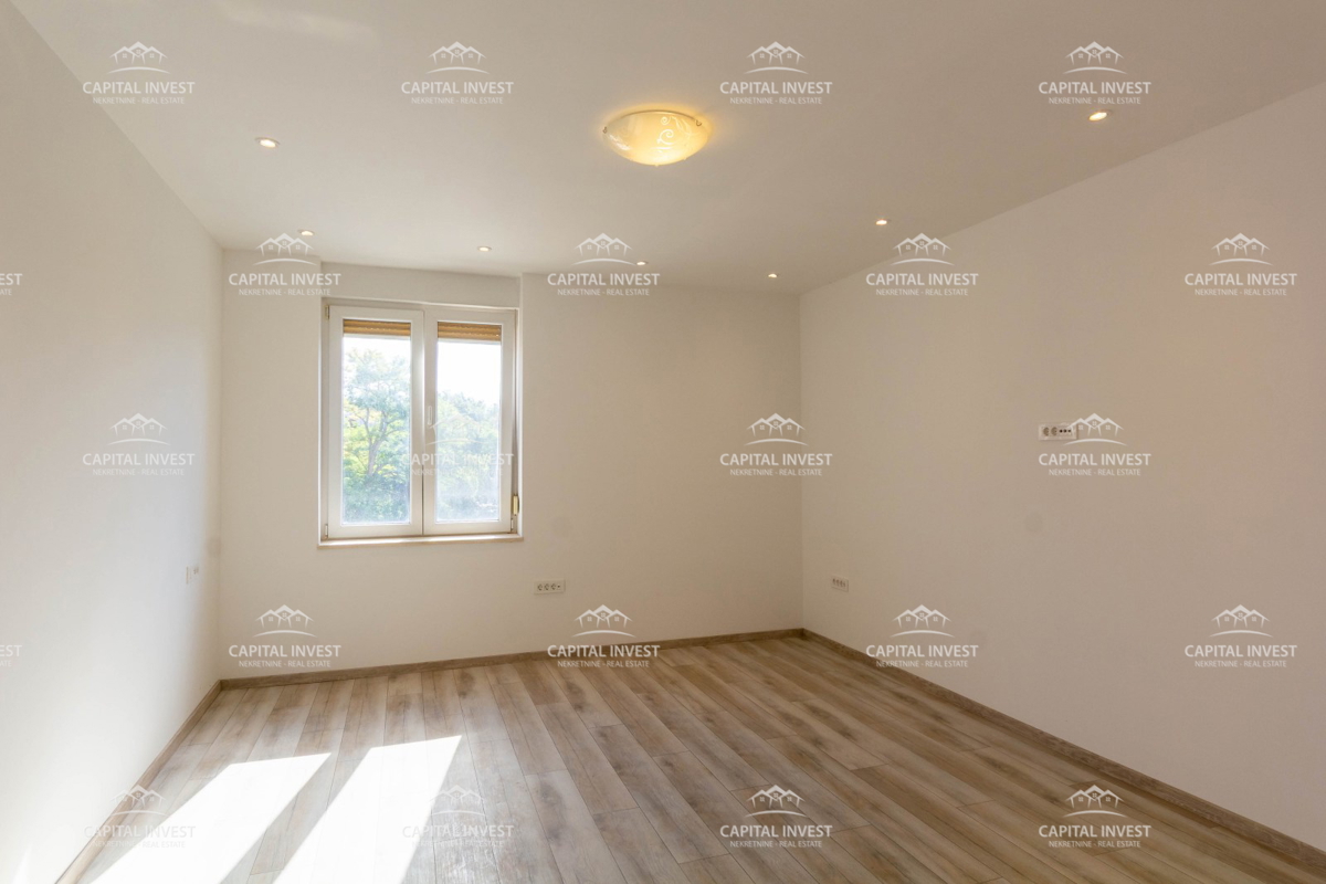 Dvosobno stanovanje, središče Pule, Istra