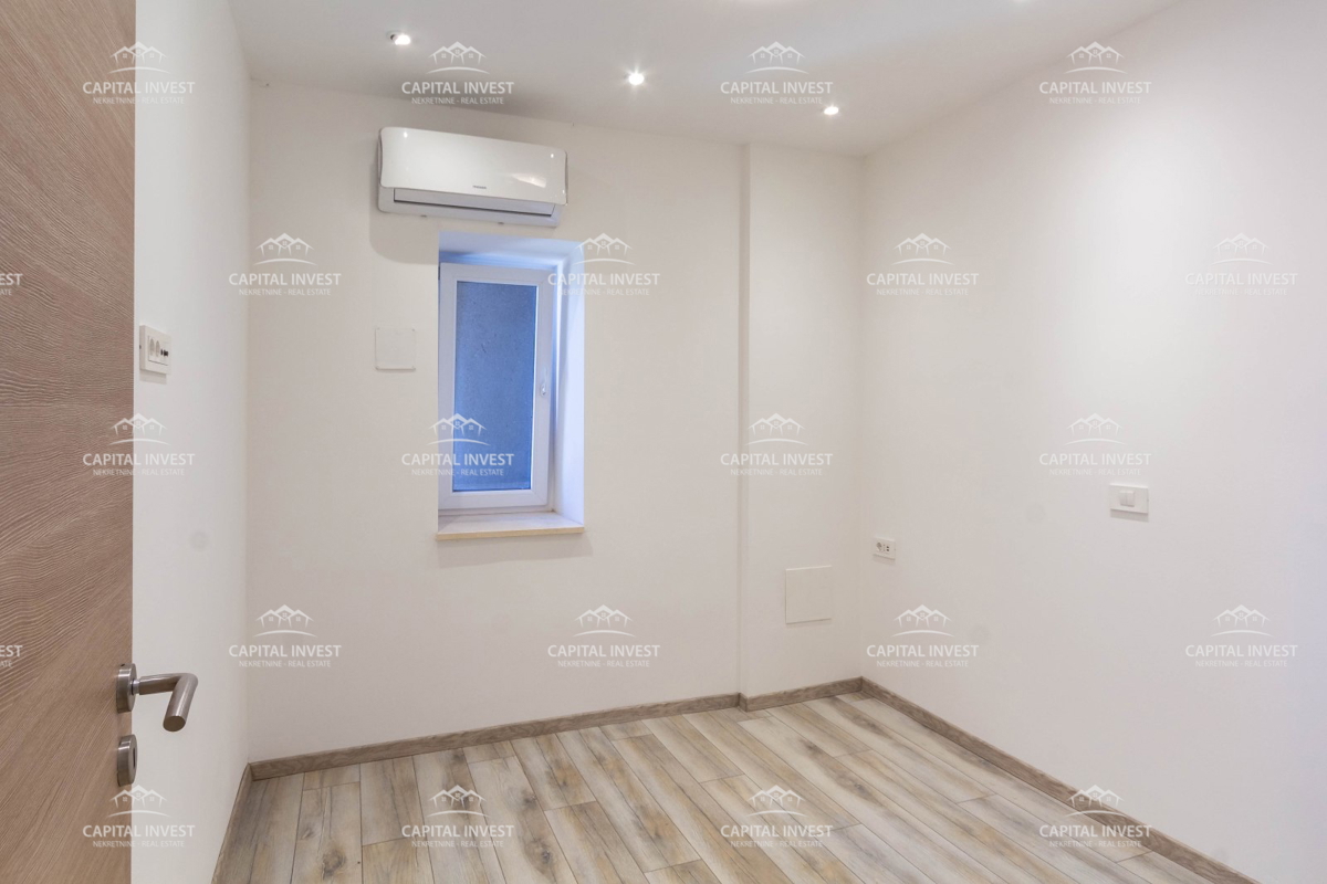 Dvosobno stanovanje, središče Pule, Istra