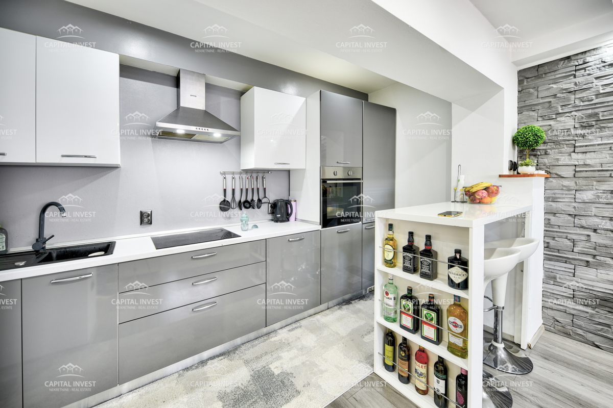 Kamna hiša v nizu, Medulin, Istra