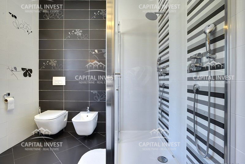 Počitniška hiša s bazenom, Rovinjsko Selo