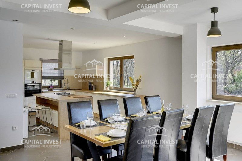 Počitniška hiša s bazenom, Rovinjsko Selo