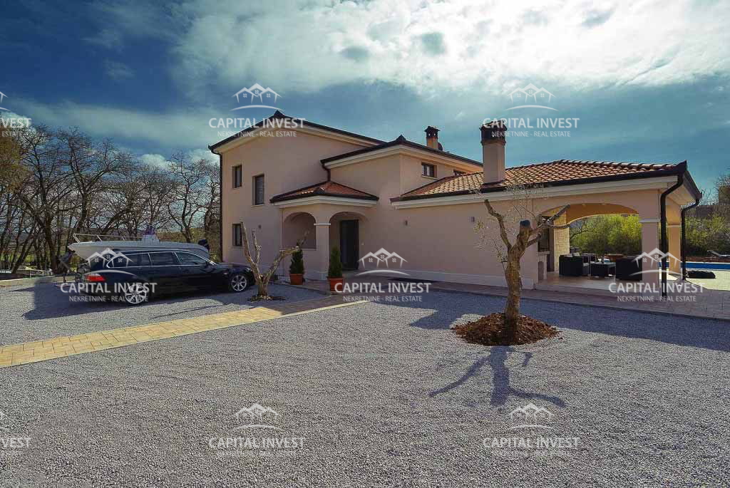 Počitniška hiša s bazenom, Rovinjsko Selo