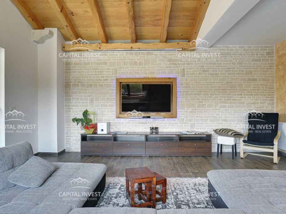 Počitniška hiša s bazenom, Rovinjsko Selo