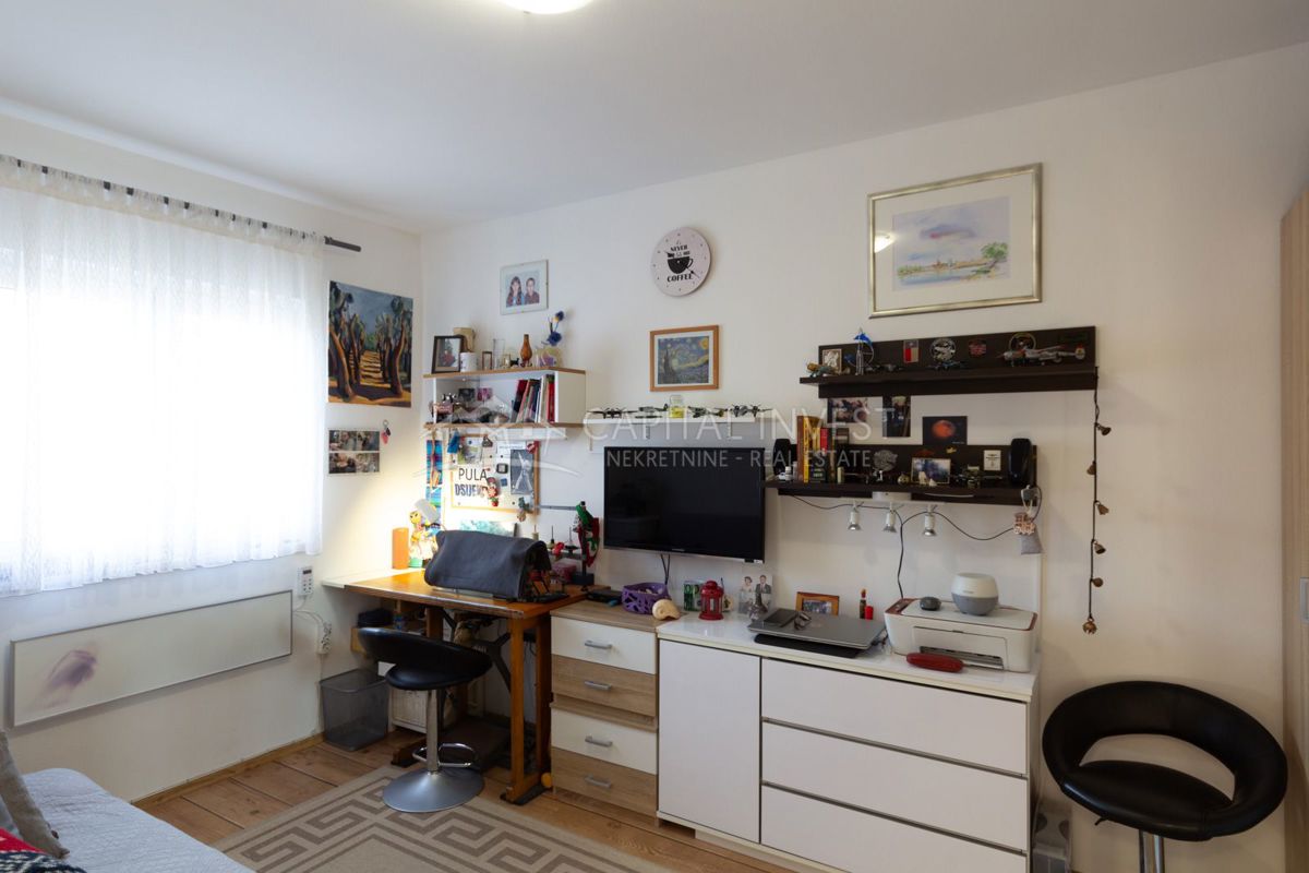 Apartma, pogled na morje, Medulin, Ližnjan