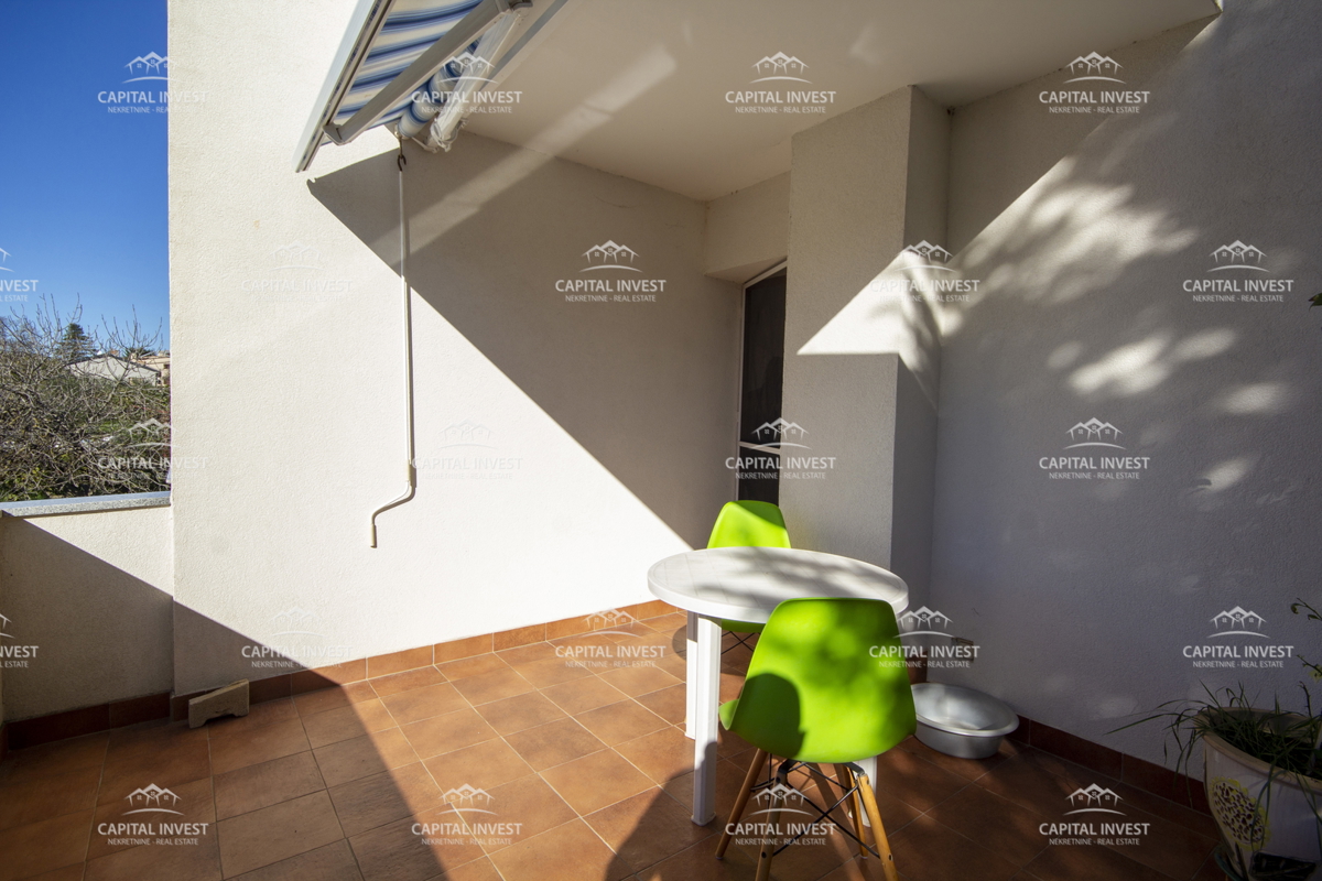 Hiša z veliko zemljiščem blizu morja, Medulin, Istra