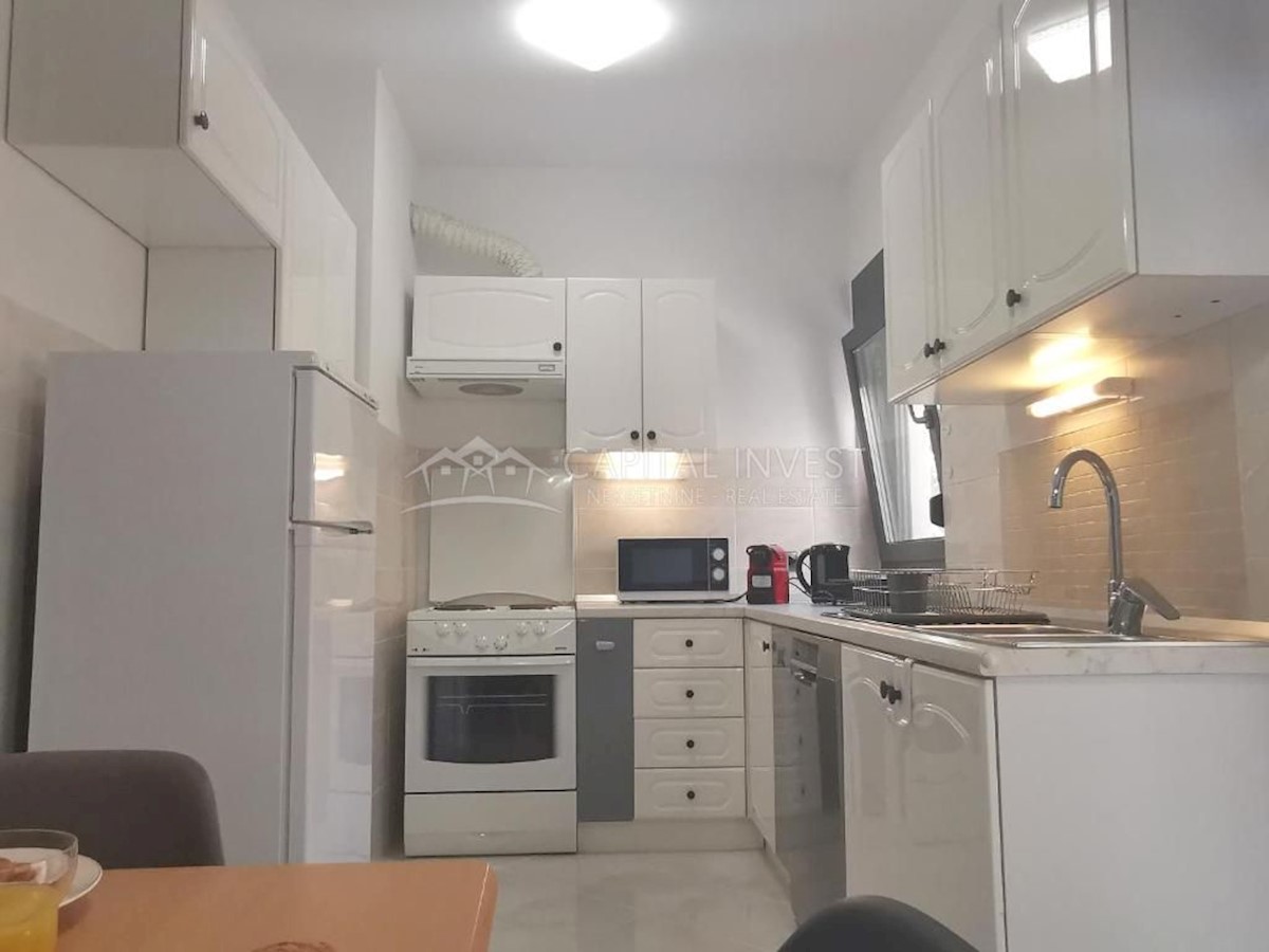 Apartma z vrtom in garažo, v centru Pule, Istra