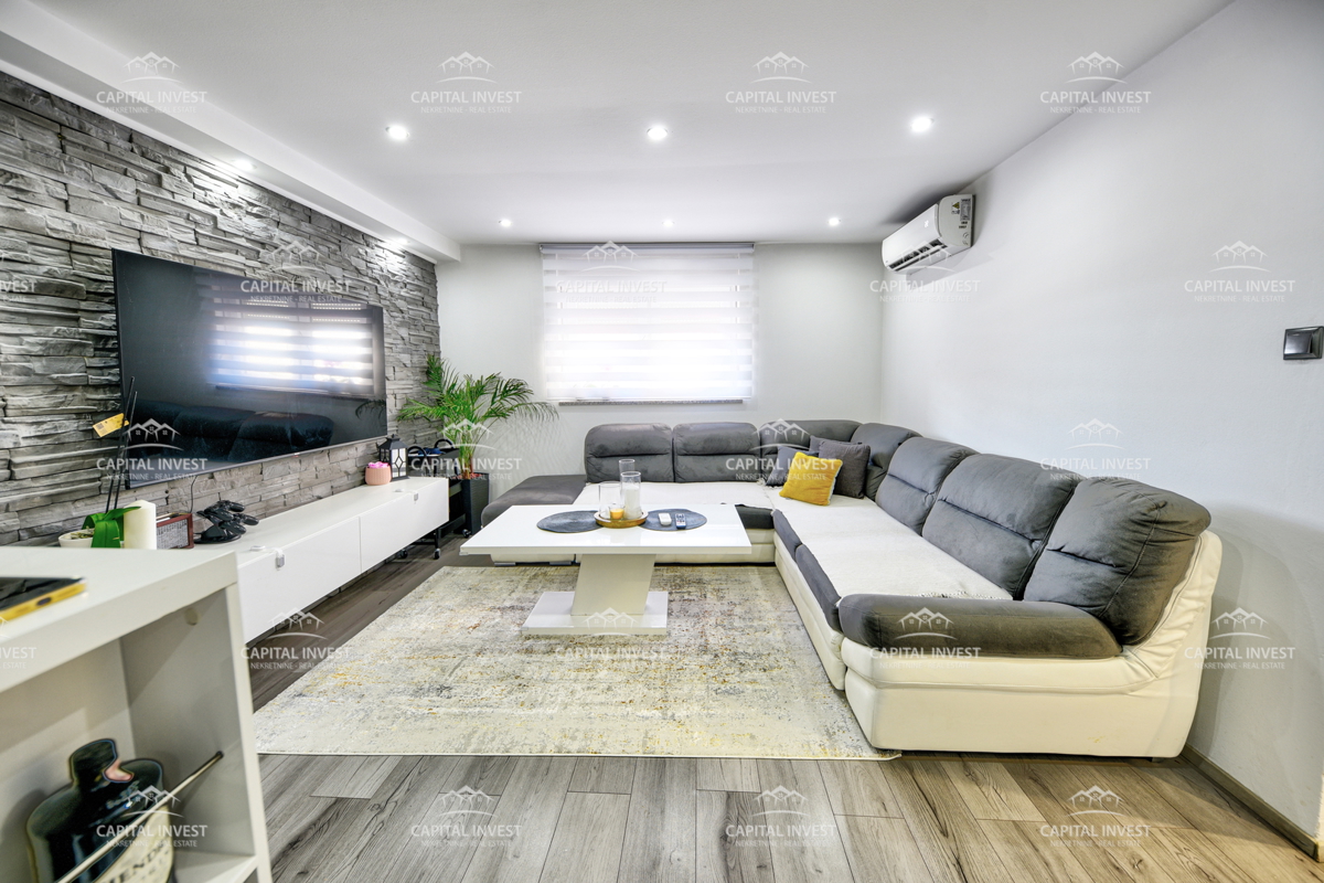 Kamna hiša v nizu, Medulin, Istra