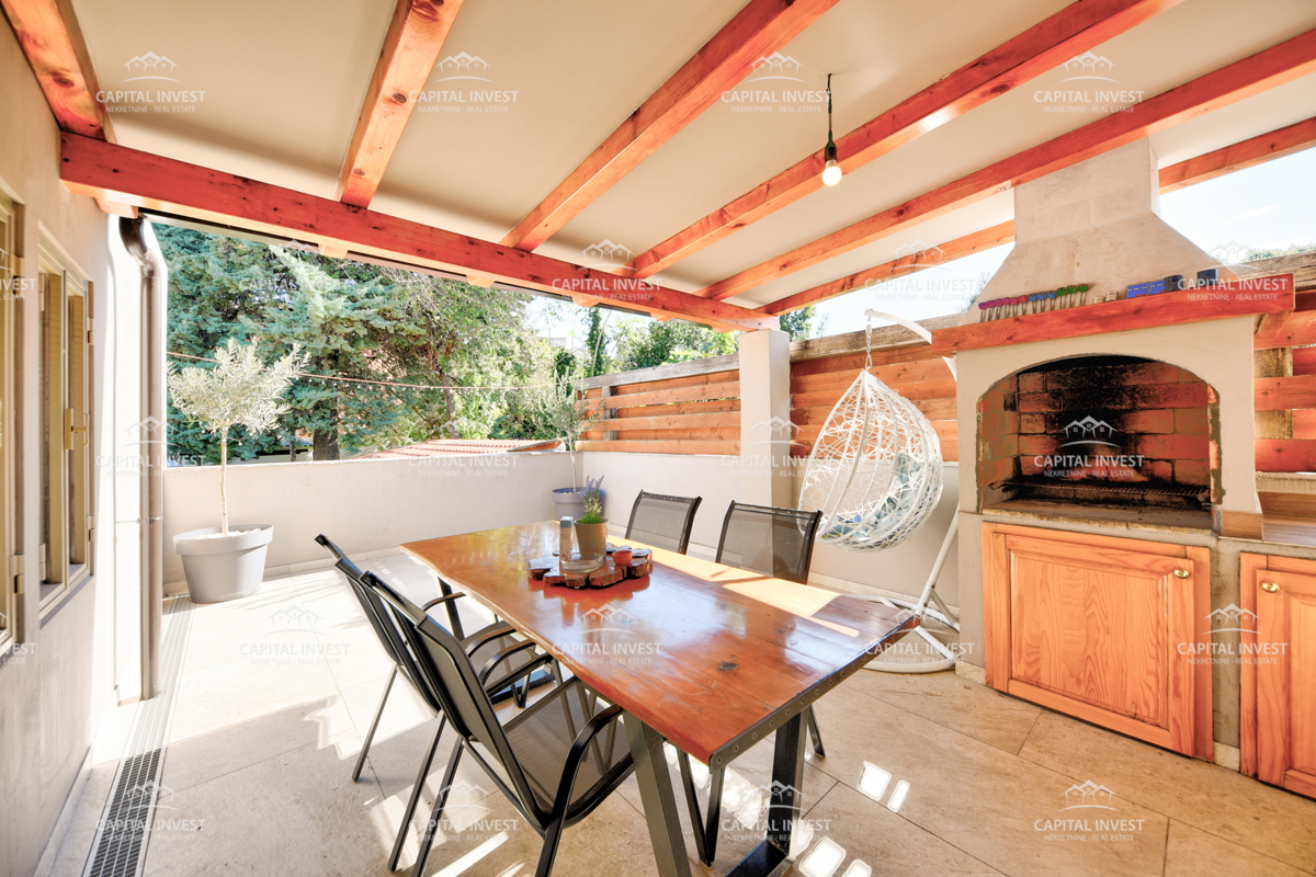 Kamna hiša v nizu, Medulin, Istra