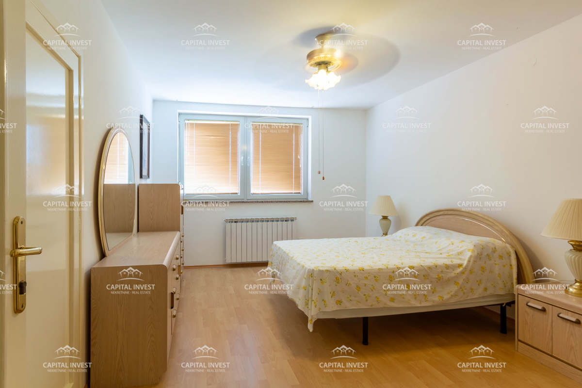 Dvoposteljno stanovanje, terasa, Pula, Veruda