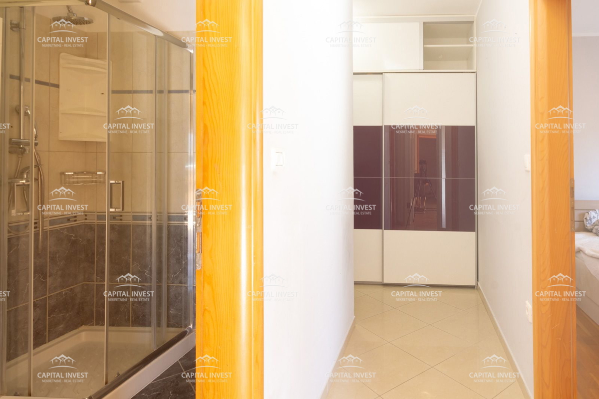 Dvosobno stanovanje, prvo nadstropje, Pula, Istra