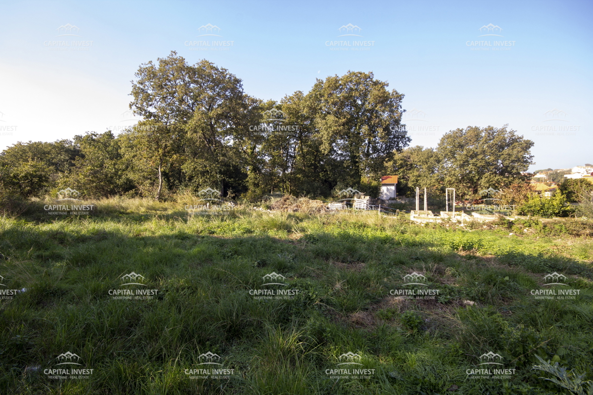 Gradbeno zemljišče, Ližnjan, Istra