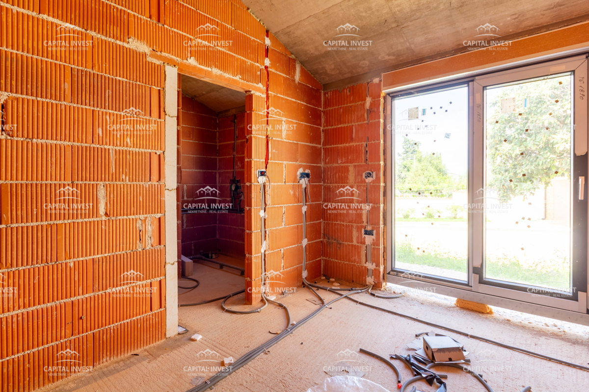 Hiša s bazenom, Istra, Savičenta