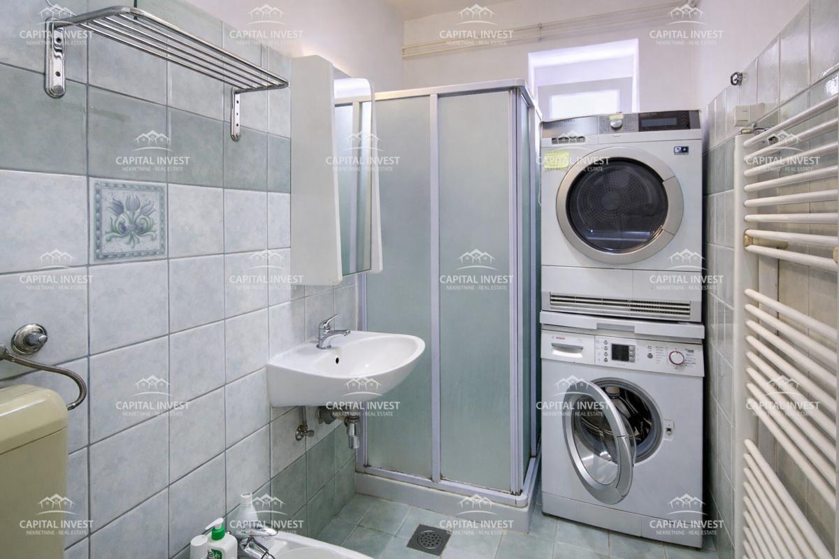 Stanovanje, dvosobno, balkon, Center, Pula, Istra