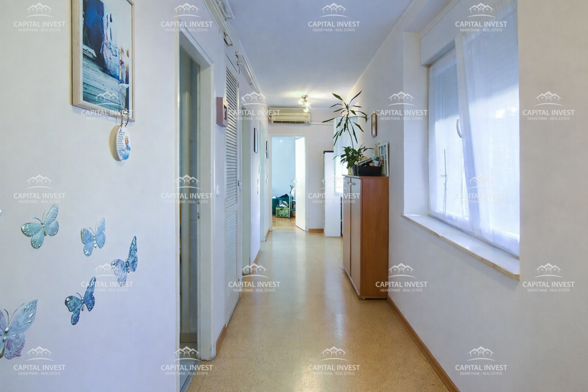 Stanovanje, dvosobno, balkon, Center, Pula, Istra