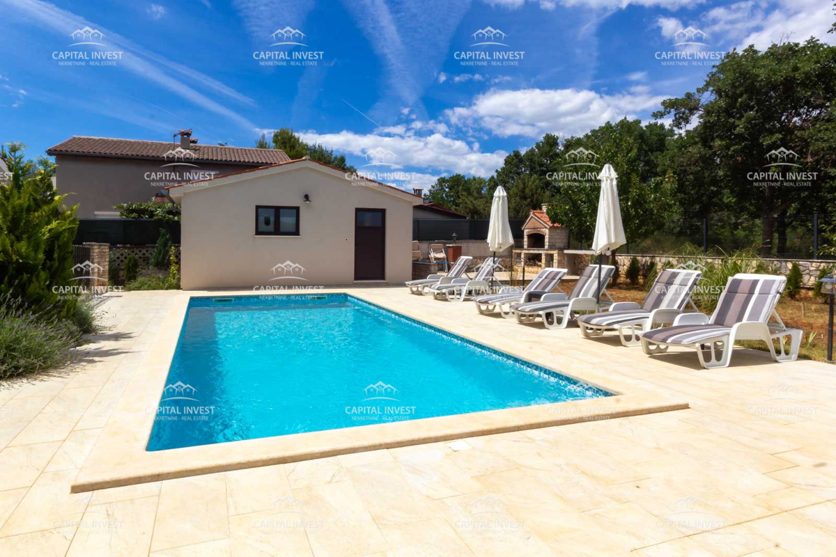 Hiša s bazenom, okolica Vodnjana, Istra