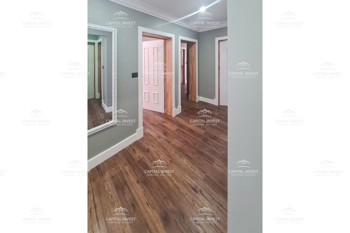 Hiša z bazenom na prostorni zemlji, Štokovci, Istra