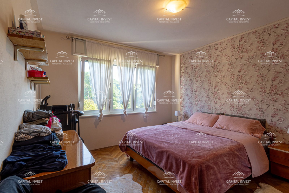 Štirisobno stanovanje, pogled na morje, Pula, Istra