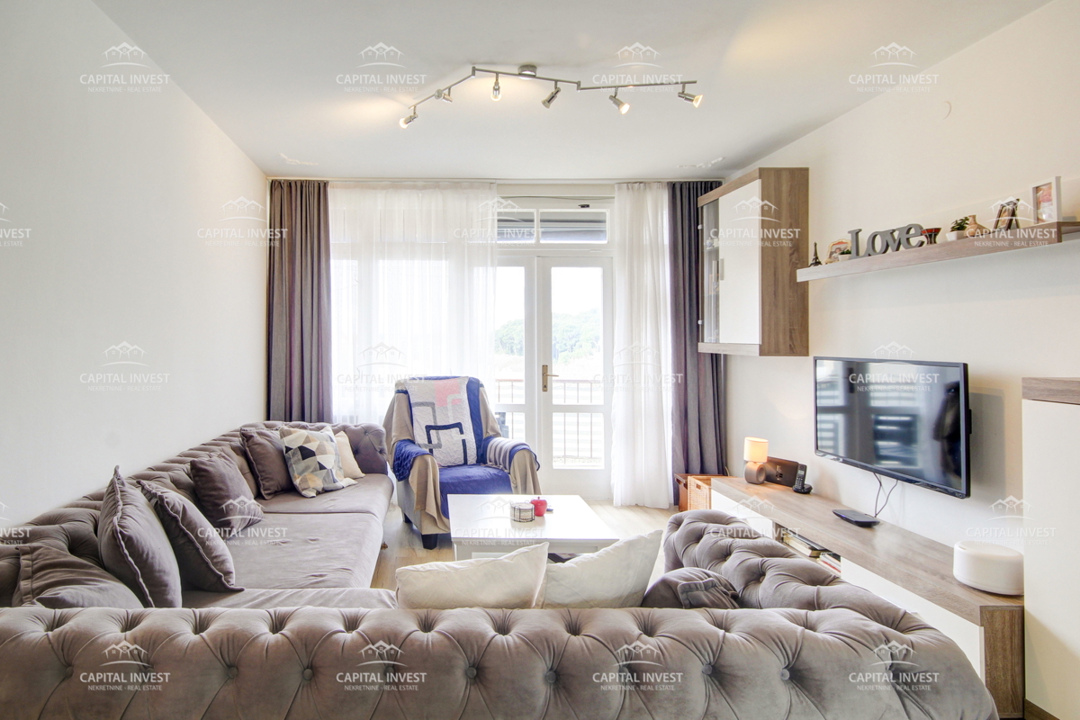 Stanovanje, štirisobno, dva balkona, Šijana, Pula, Istra