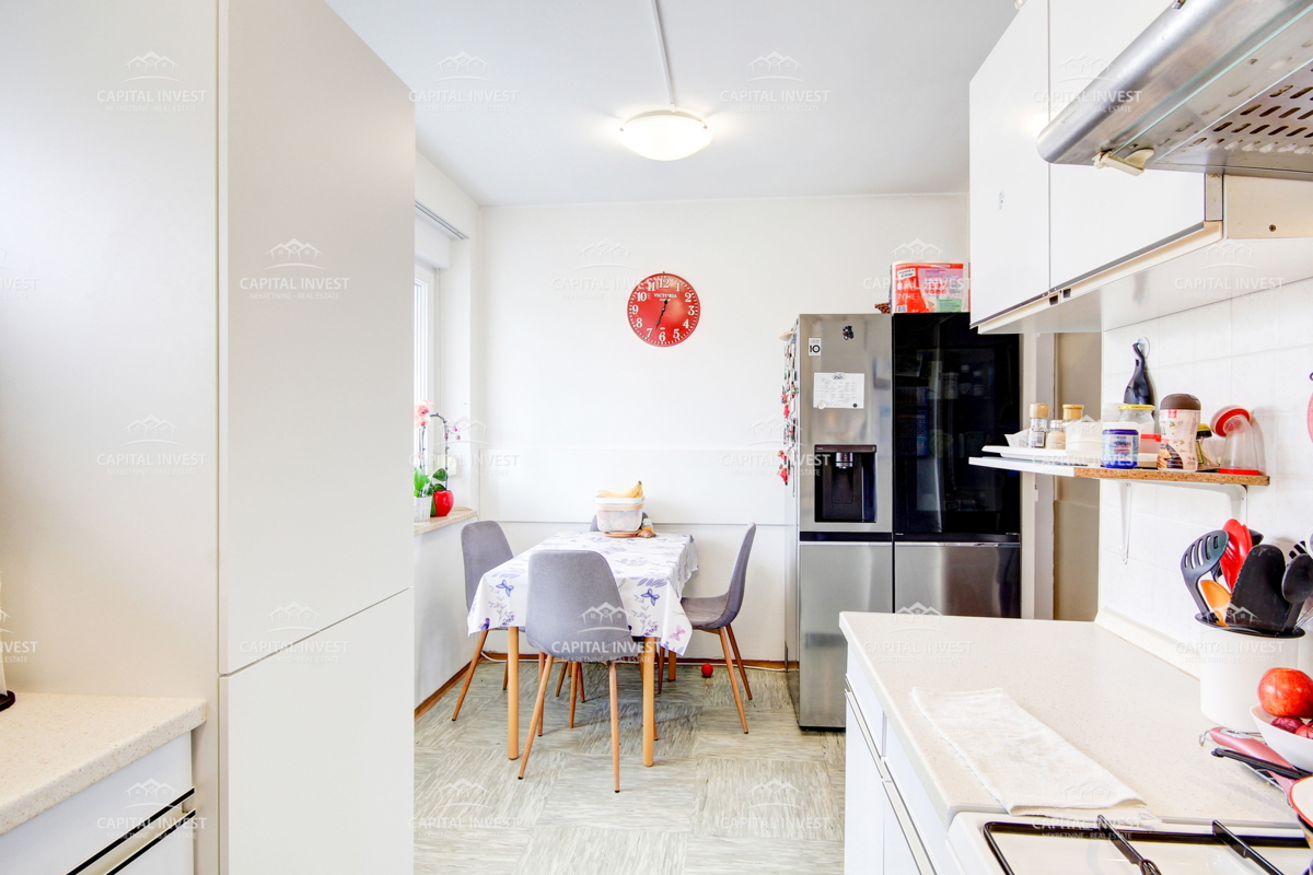 Stanovanje, štirisobno, dva balkona, Šijana, Pula, Istra