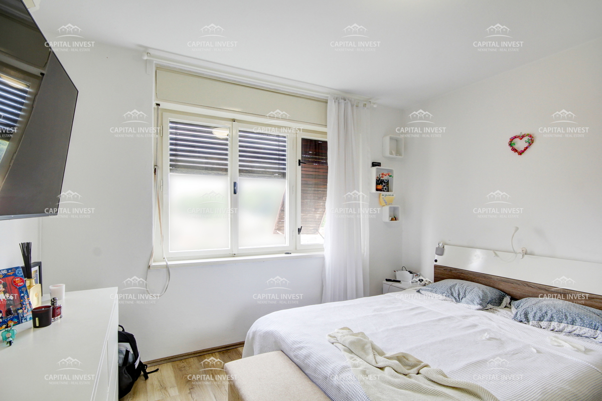 Stanovanje, štirisobno, dva balkona, Šijana, Pula, Istra