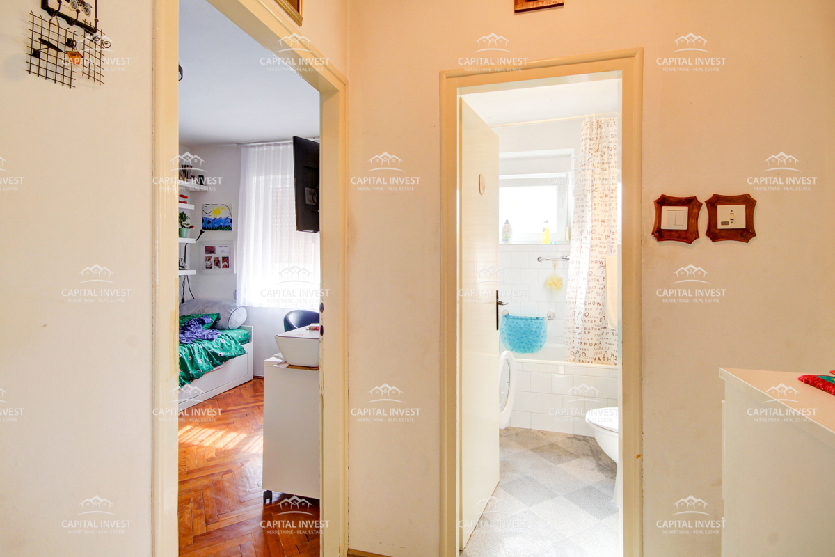 Stanovanje, štirisobno, dva balkona, Šijana, Pula, Istra