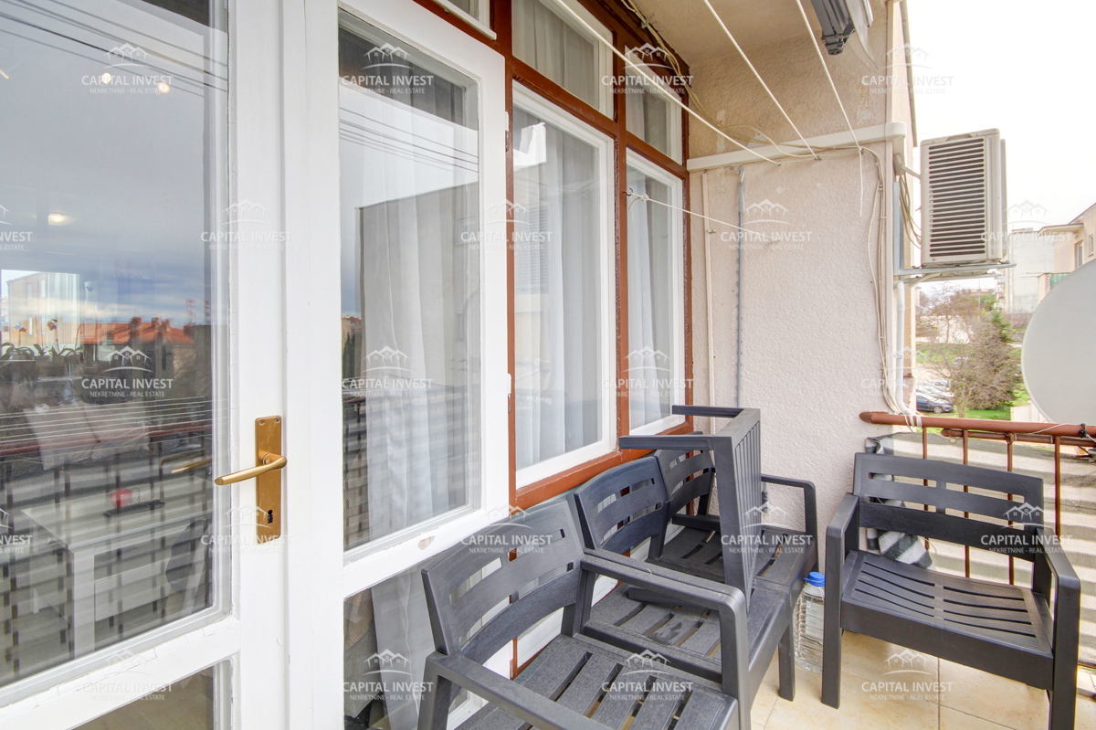 Stanovanje, štirisobno, dva balkona, Šijana, Pula, Istra