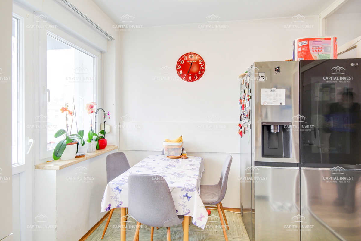 Stanovanje, štirisobno, dva balkona, Šijana, Pula, Istra