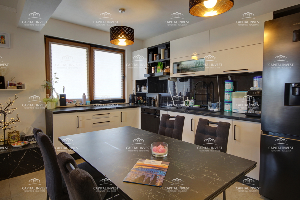 Stanovanje, dvosobno, balkon, Pula, Istra