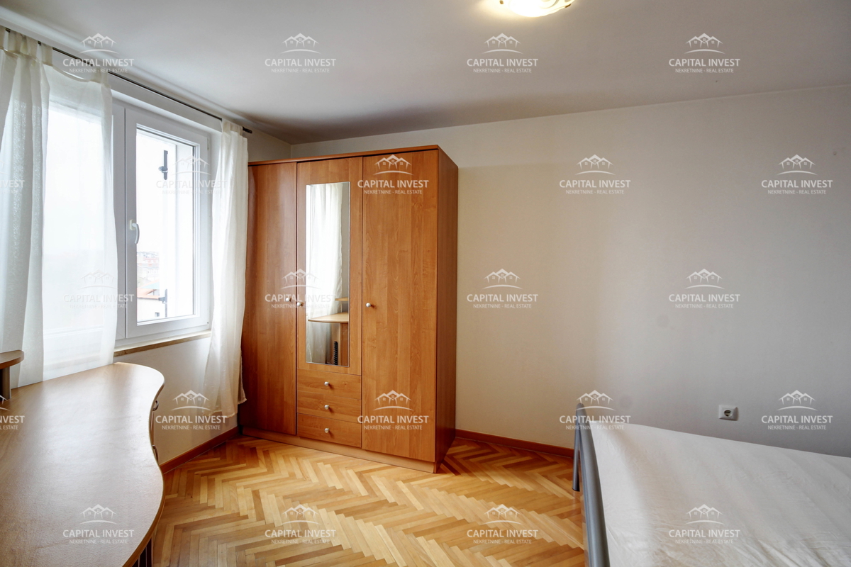 Dvosobno stanovanje, širše središče, Pula, Istra