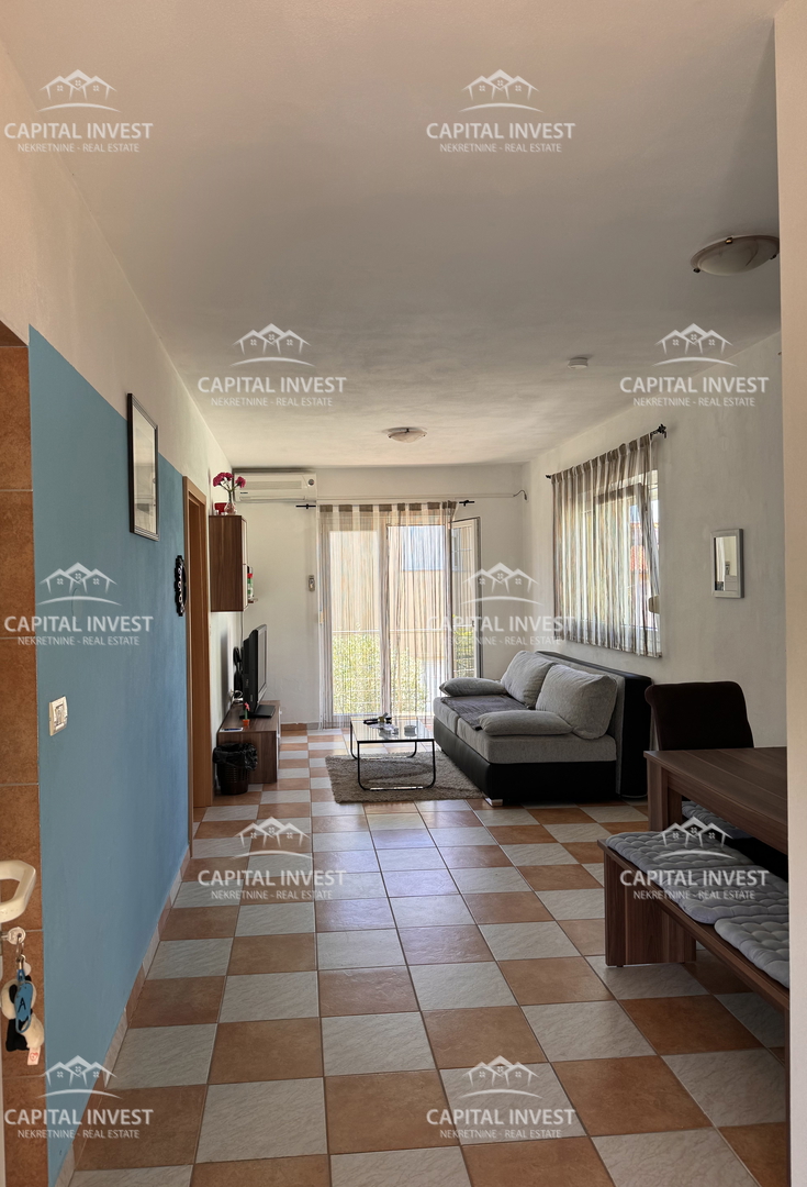 Hiša, trije stanovanji, terasa, Fažana, Istra