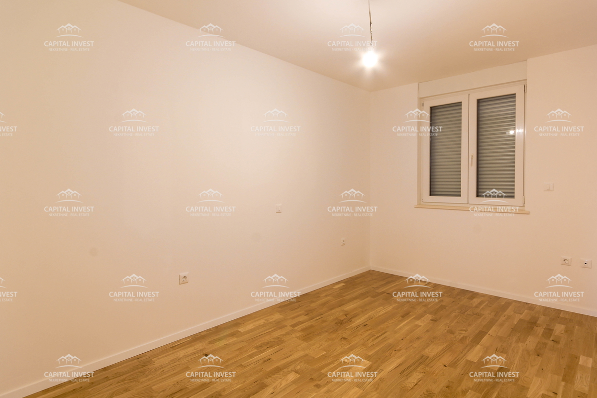 Stanovanje, trisobno, balkon, center, Pula, Istra