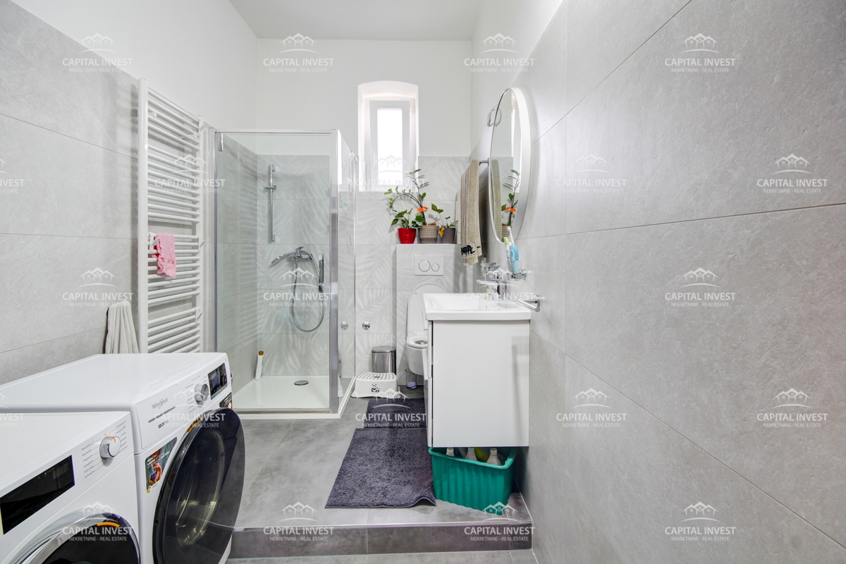 Stanovanje, trisobno, Center, Pula, Istra