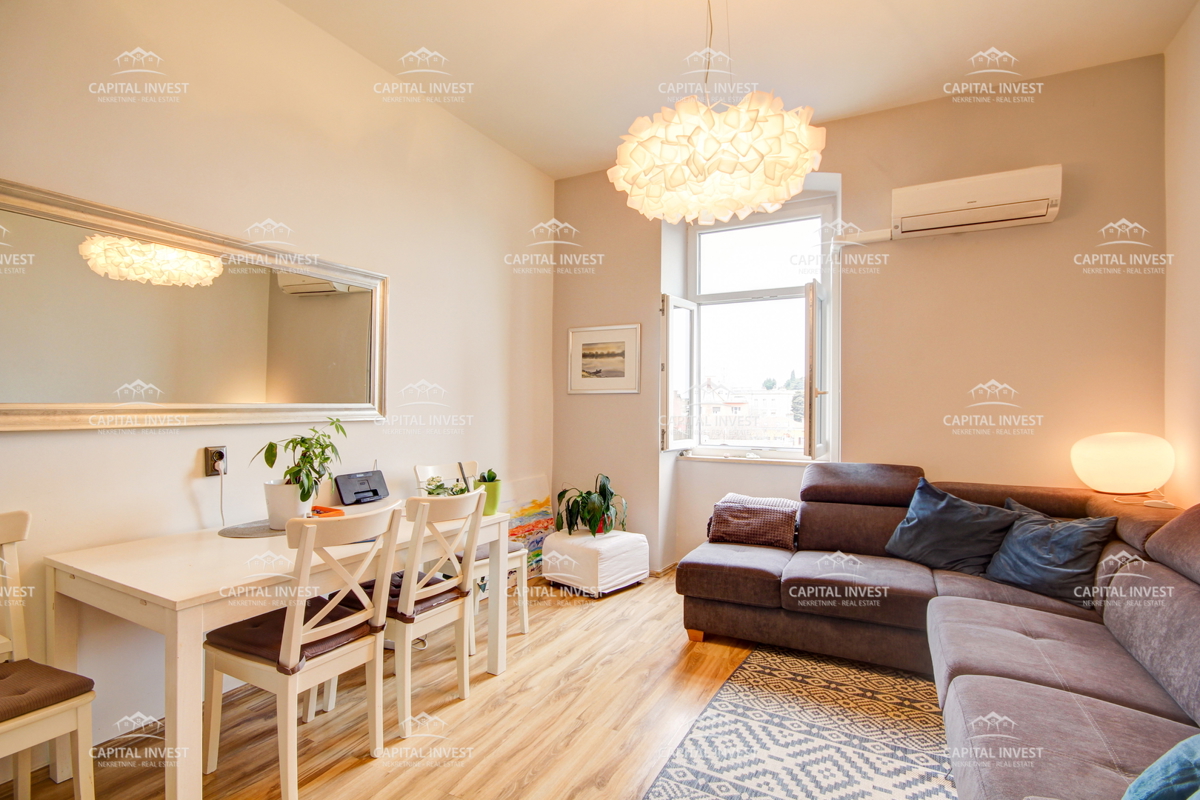 Stanovanje, trisobno, Center, Pula, Istra