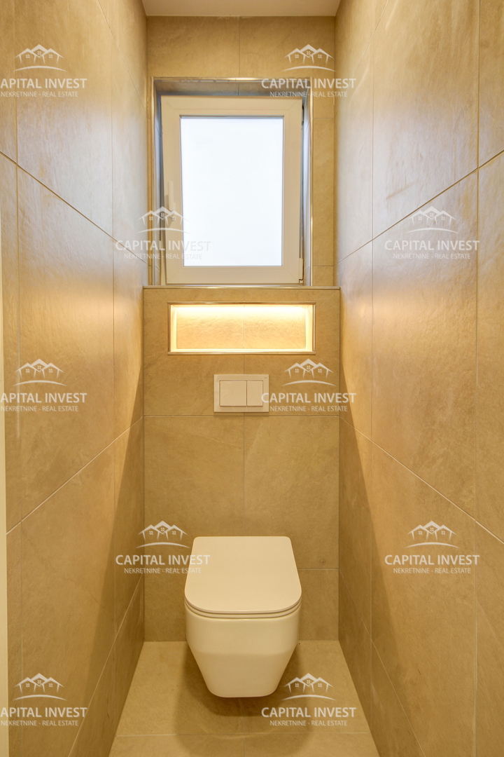 Stanovanje, trisobno, obnovljeno, center, Labin, Istra