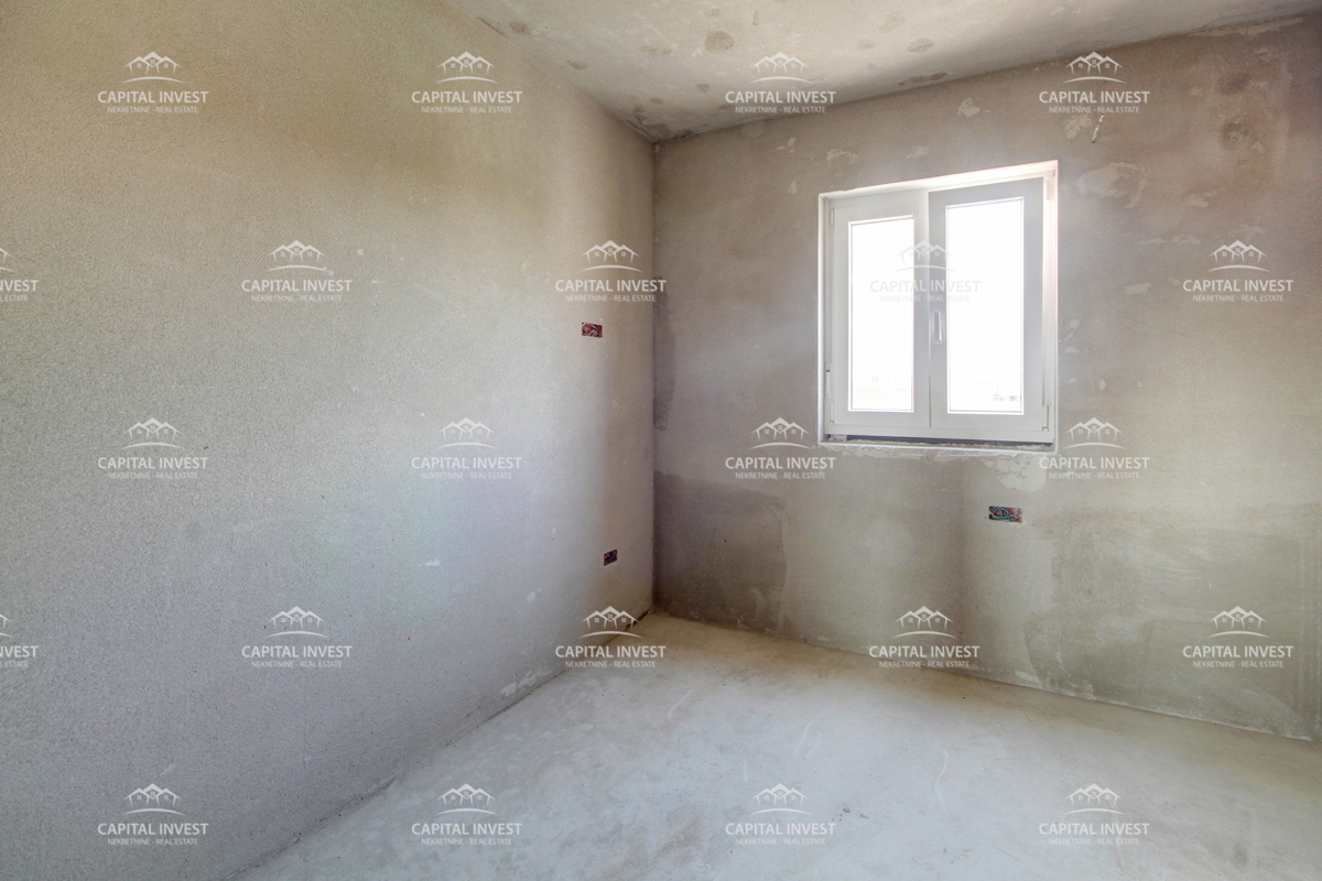 Stanovanje, v gradnji, trisobno, balkon, Pula, Istra