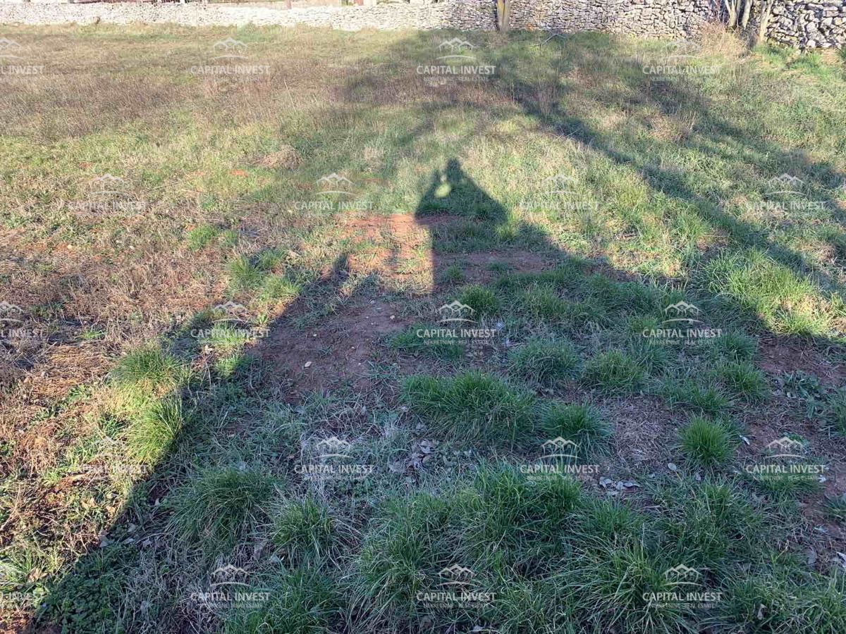 Gradbeno zemljišče, okolica Barbana, Istra