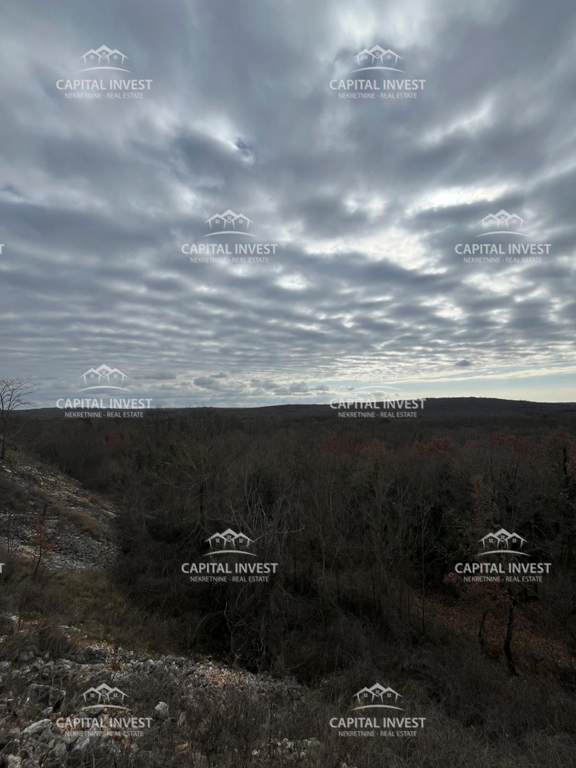 Kamnolom, Lovreč, Istra