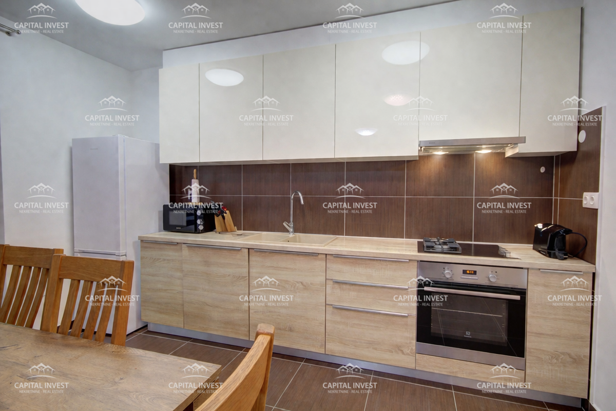 Stanovanje, trisobno, terasa, dvigalo, parkirišče, Veruda, Pula, Istra